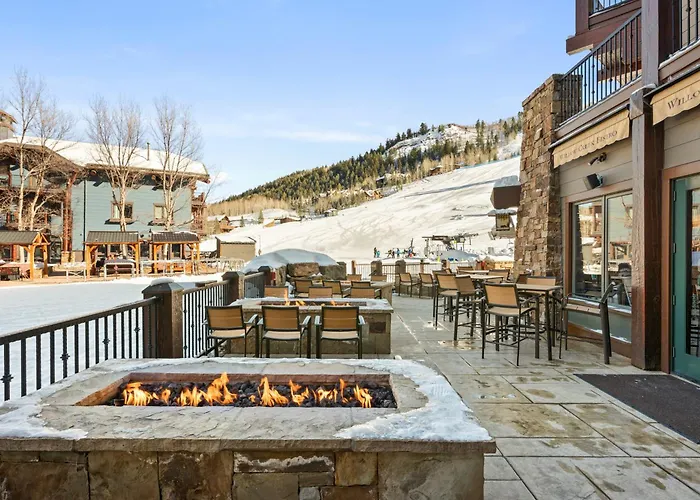 The Ritz-Carlton Club, Two-Bedroom Residence Float 1, Ski-In & Ski-Out Resort In Aspen Highlands