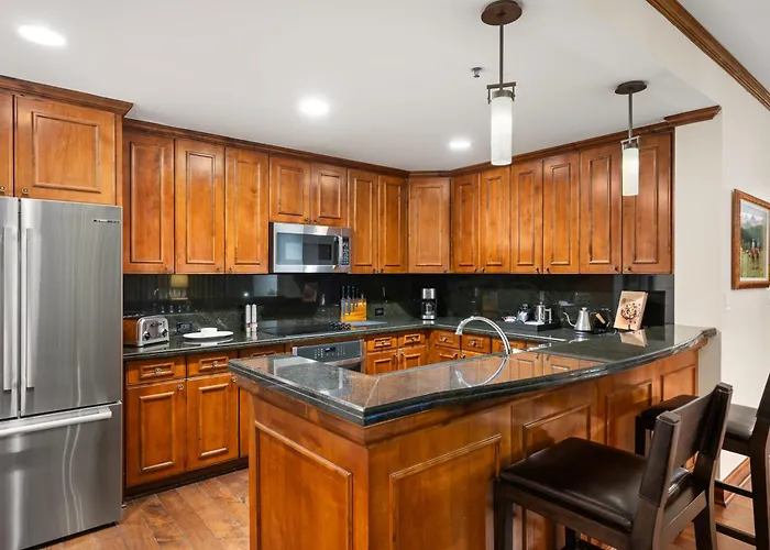 The Ritz-Carlton Club, Two-Bedroom Residence 8411, Ski-In & Ski-Out Resort In Aspen Highlands