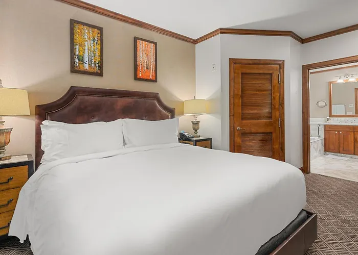 The Ritz-Carlton Club, Two-Bedroom Residence 8406, Ski-In & Ski-Out Resort In Aspen Highlands