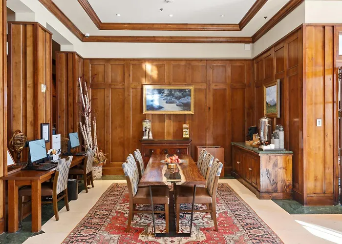 The Ritz-Carlton Club, Two-Bedroom Residence Float 2, Ski-In & Ski-Out Resort In Aspen Highlands